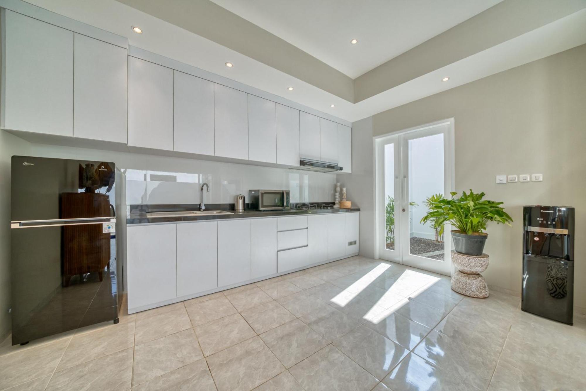 The Eclipse - The Luxurious 2br Private Pool Getaway Villa Canggu (Bali)
