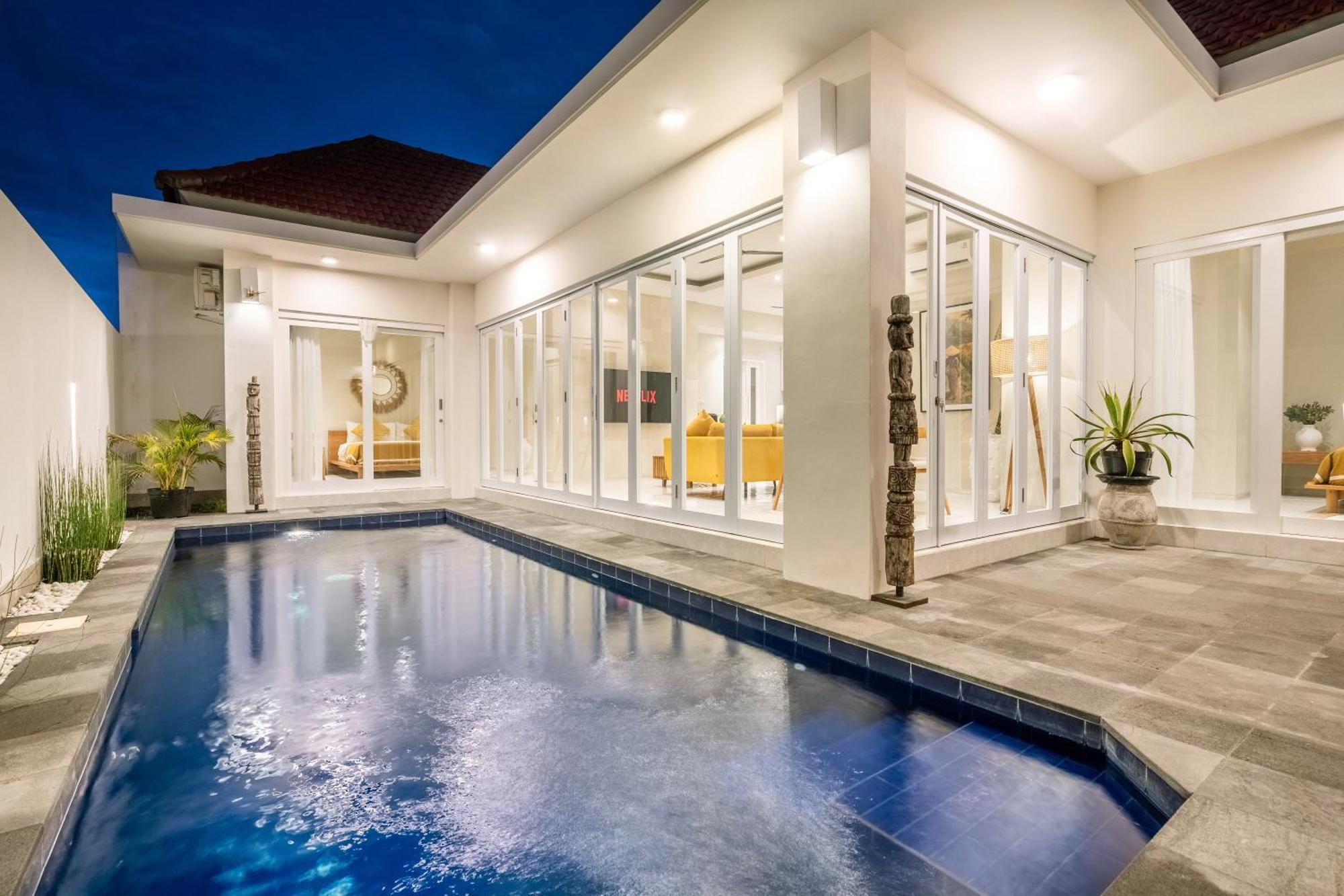 The Eclipse - The Luxurious 2br Private Pool Getaway Villa *