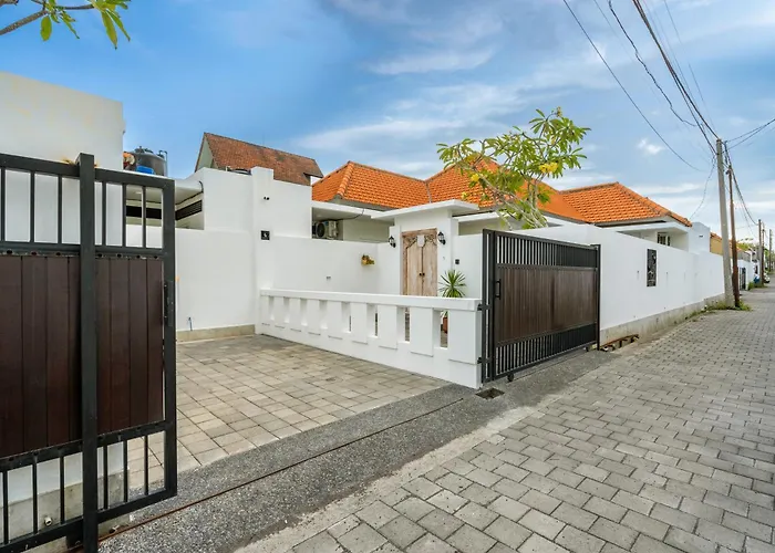 The Eclipse Villas - The Luxurious 2Br Private Pool Canggu Getaway